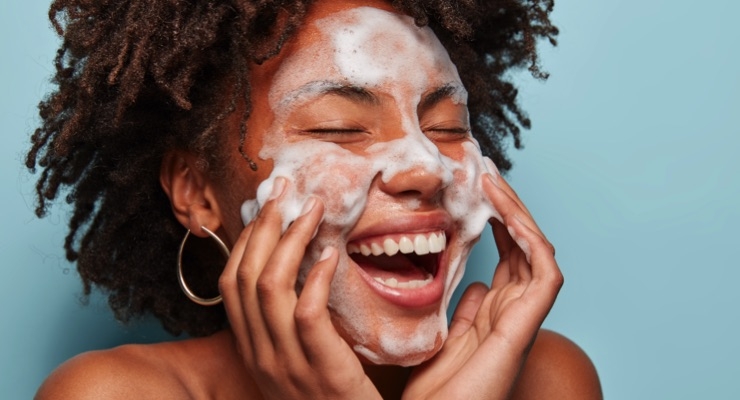 Unique-Speak Sulfate-Free Foaming Cleanser
